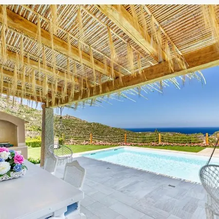 Sardinia Family - Mariapia With Private Pool And Seaview * ポルト・チェルボ