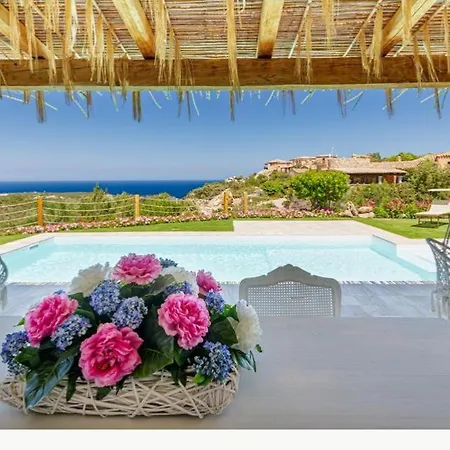 빌라 Sardinia Family - Mariapia With Private Pool And Seaview 포르투 세르보